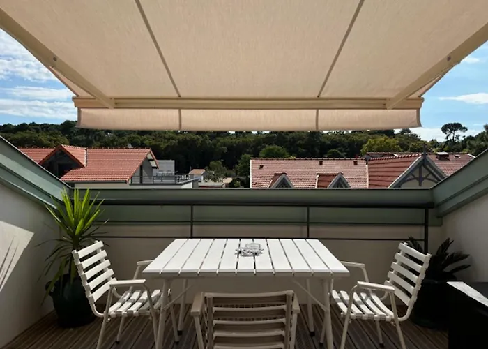 Lumineux, Parking - 6 Pers. A - Fr-1-319-631 *